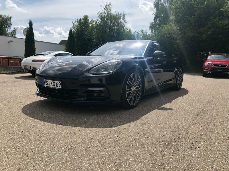 Verkauft Porsche Panamera 299 Euro Tag., gebraucht 2017 ...