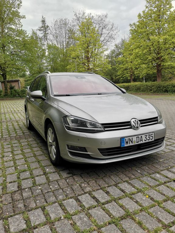 Grau Gebraucht 2013 VW Golf VII Highline Kombi | 8.900 € (Fairer Preis) - Bild 1/4
