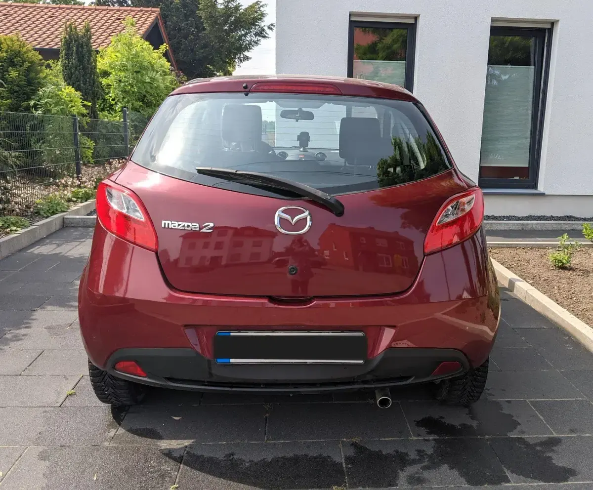 Brugt Mazda 2 75 HK (55 kW) 2013 Andere farben Hatchback