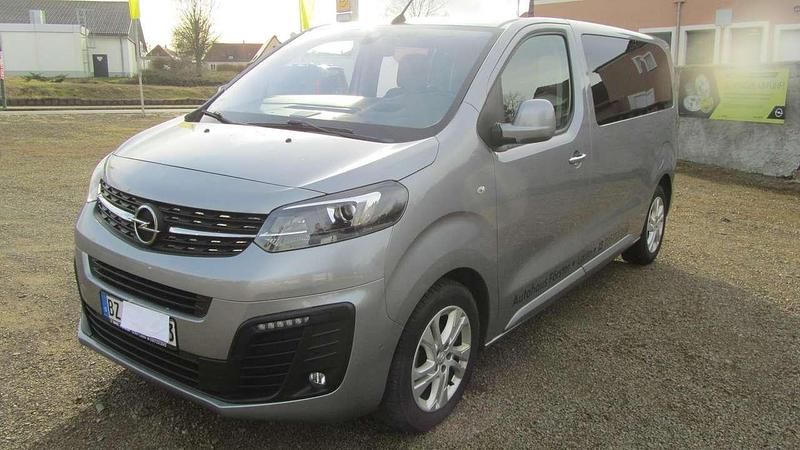 Quarz silber Gebraucht 2020 Opel Zafira Life Edition Van | 30.500 € (Etwas zu teuer) - Bild 1/4