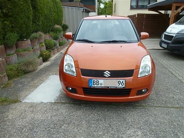 Gebraucht Suzuki Swift Comfort 92 PS (67 kW) 2005 Orange Kleinwagen