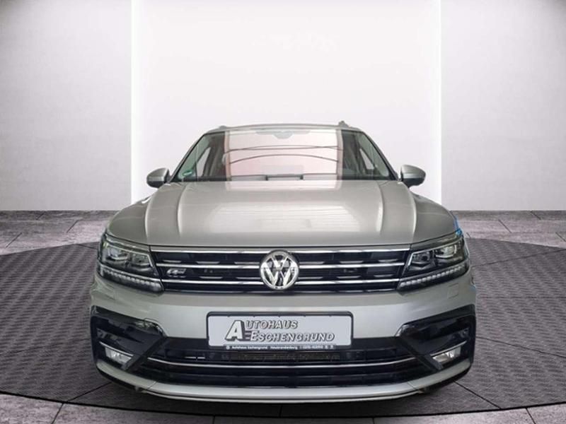 Gebraucht VW Tiguan Highline 150 PS (110 kW) 2019 Tungsten silver metallic (metallic) SUV
