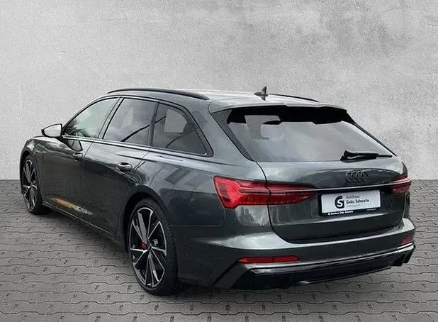 Usata Audi S6 Ambiente 344 CV (253 kW) 2025 Grigio Station wagon