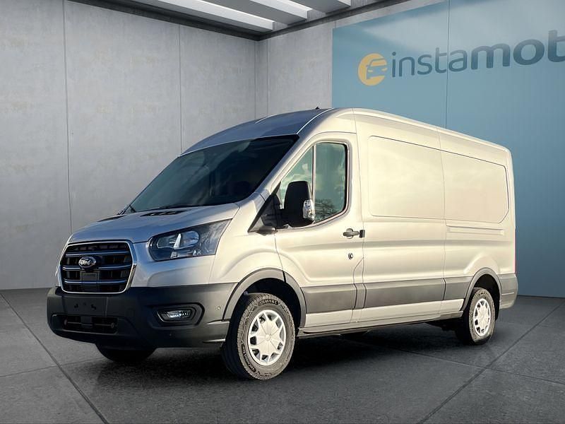 Usata Ford E-Transit 135 kW (184 CV) 2022 Argento Furgone