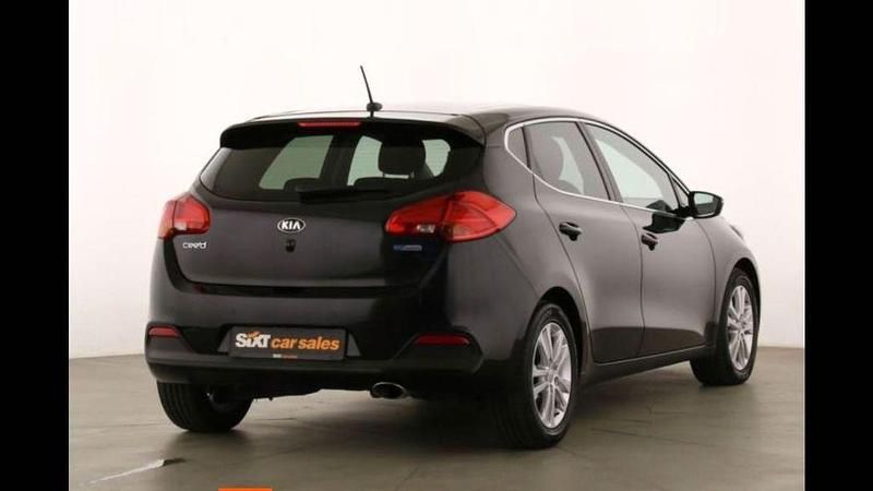 Schwarz Gebraucht 2014 Kia Ceed Platinum Edition Limousine | 8.300 € (Guter Preis) - Bild 1/4