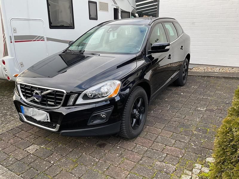 Gebraucht Volvo XC60 175 PS (128 kW) 2009 Schwarz SUV