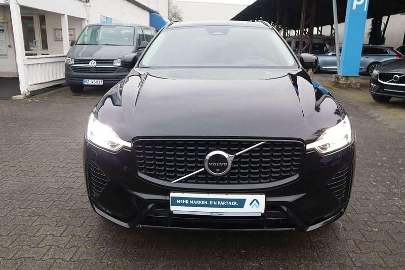 Gebraucht Volvo XC60 Ultimate 197 PS (144 kW) 2023 Onyx black SUV