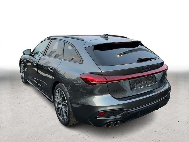 Gebraucht Audi A5 Ambiente 204 PS (150 kW) 2025 Daytonagrau perleffekt Kombi