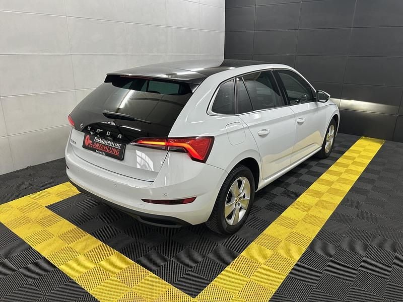 Gebraucht Skoda Scala Ambiente 150 PS (110 kW) 2021 Metallic Kleinwagen