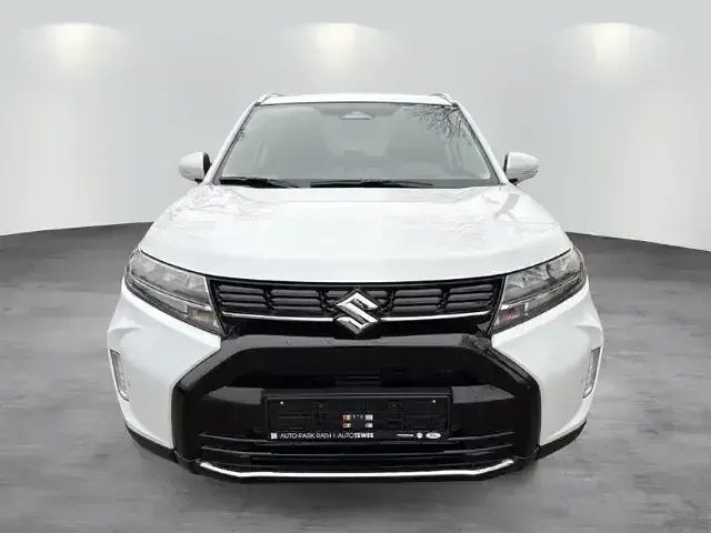 Neu Suzuki Vitara Comfort+ 110 PS (80 kW) 2026 Weiß SUV