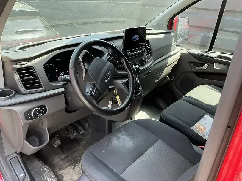 Gebraucht Ford Transit Custom Trend 131 PS (96 kW) 2021 Rot Van / Kleinbus