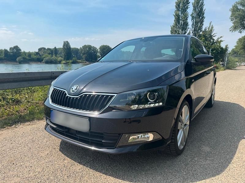 Schwarz Gebraucht 2017 Skoda Fabia Kleinwagen | 11.900 € (Fairer Preis) - Bild 1/4