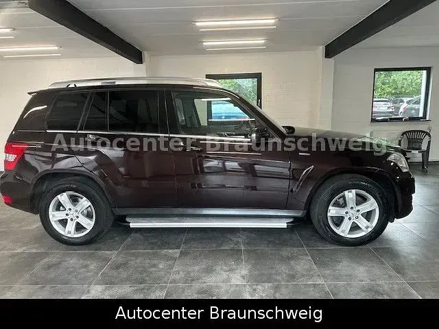 Gebraucht Mercedes GLK250 204 PS (150 kW) 2010 Braun SUV