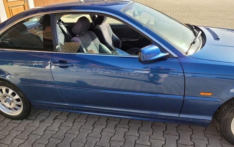Gebraucht BMW 320 2001 Blau Coupé