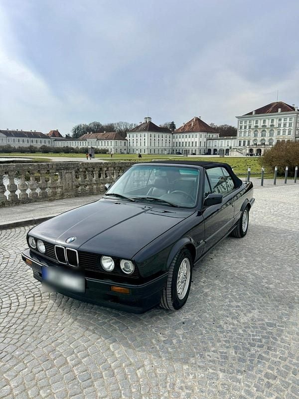 Gebraucht BMW 318 Cabriolet Shadowline 113 PS (83 kW) 1990 Schwarz Cabrio