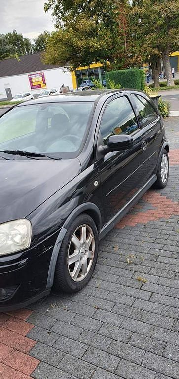Schwarz Gebraucht 2005 Opel Corsa Enjoy Limousine | 990 € (Guter Preis) - Bild 1/4