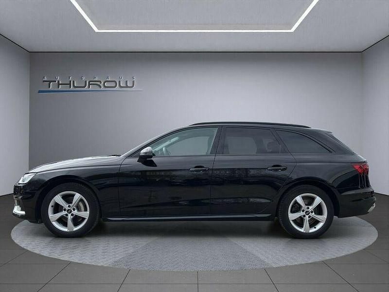 Gebraucht Audi A4 Advanced Plus 204 PS (150 kW) 2022 Brillantschwarz Limousine
