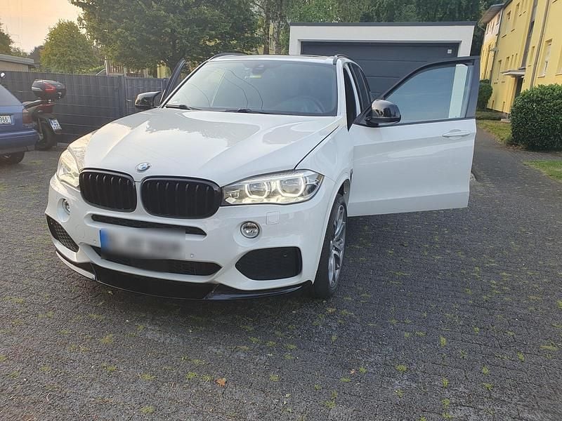 Gebraucht BMW X5 Performance 333 PS (244 kW) 2016 Weiß SUV