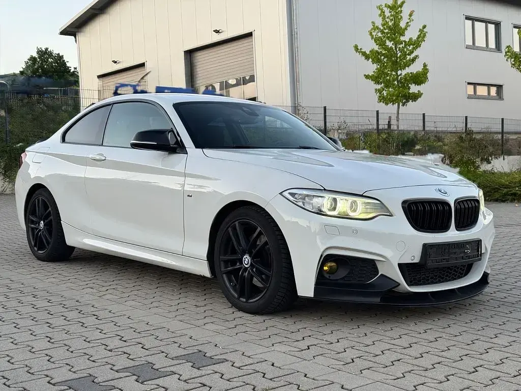 Gebraucht BMW 220 M Sport 190 PS (139 kW) 2015 Alpinweiss iii Coupé