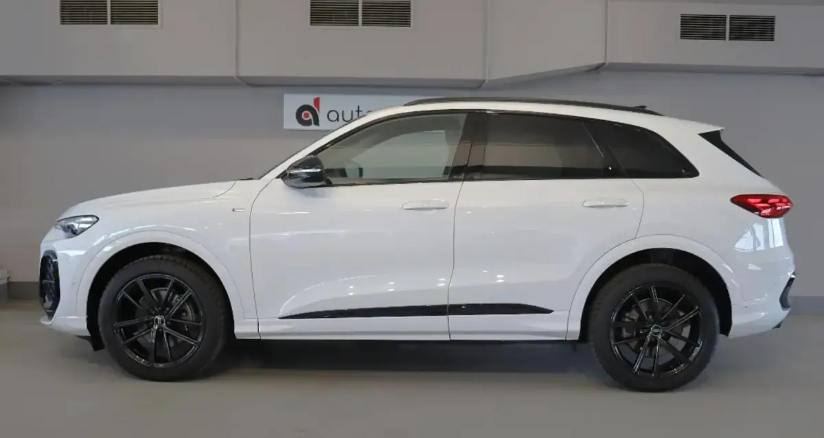 Używany Audi Q5 Ambiente 204 KM (150 kW) 2025 SUV