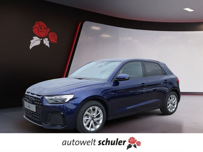 Navarrablau metallic Neu 2025 Audi A1 Sportback Advanced Kleinwagen | 32.200 € (Etwas zu teuer) - Bild 1/4