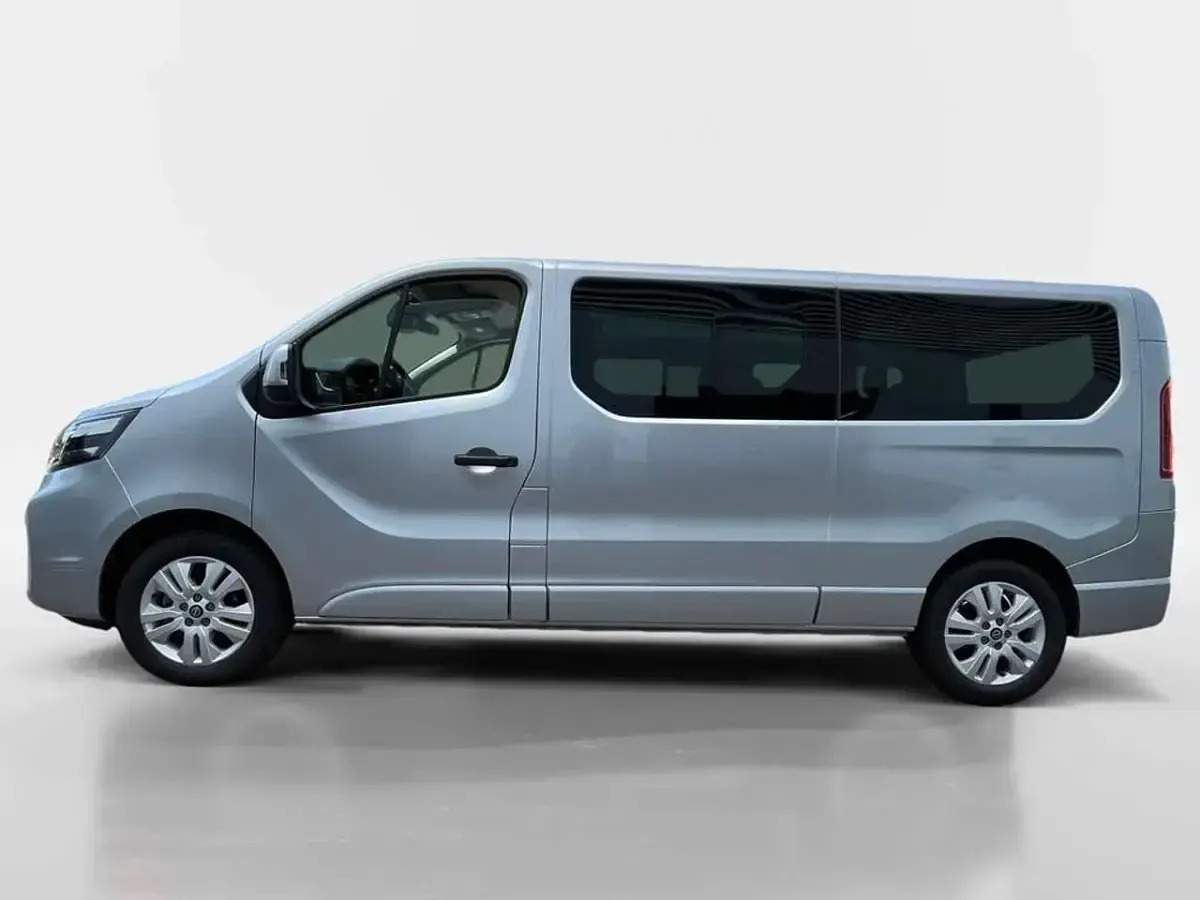 Gebraucht Nissan Primastar Tekna 170 PS (125 kW) 2025 Grey highland Van / Kleinbus