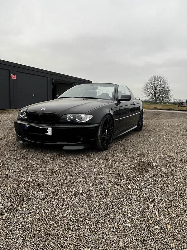 Schwarz Gebraucht 2003 BMW 320 Cabriolet M Sport Cabrio | 9.500 € (Etwas zu teuer) - Bild 1/4
