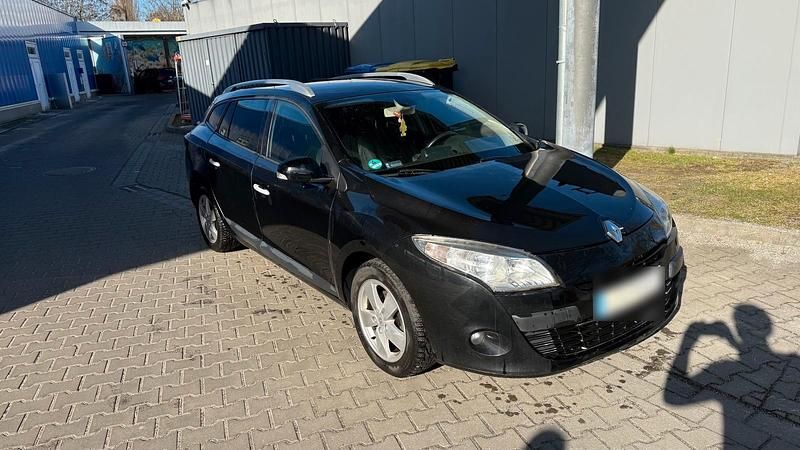 Gebraucht Renault Mégane III 110 PS (80 kW) 2011 Schwarz Kleinwagen