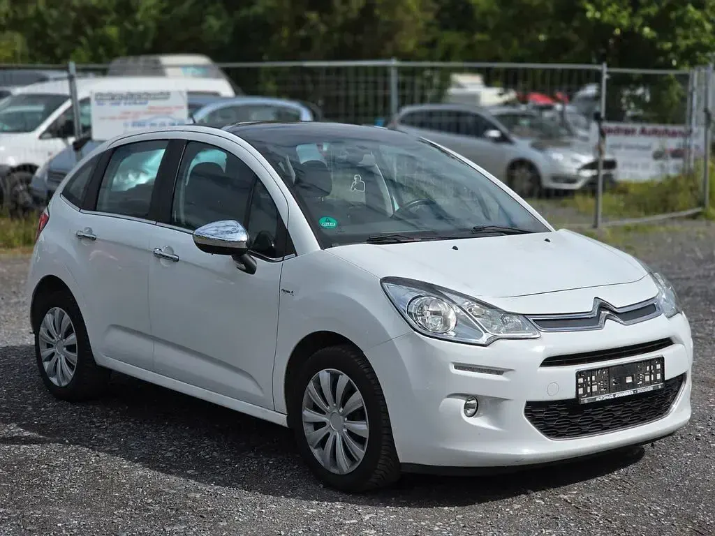Gebraucht Citroën C3 SELECTION 68 PS (50 kW) 2013 Weiß Limousine