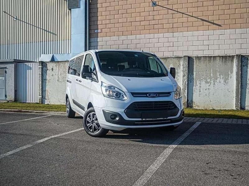 Second-hand Ford Transit Custom Trend 131 CP (96 kW) 2017 Alb Break