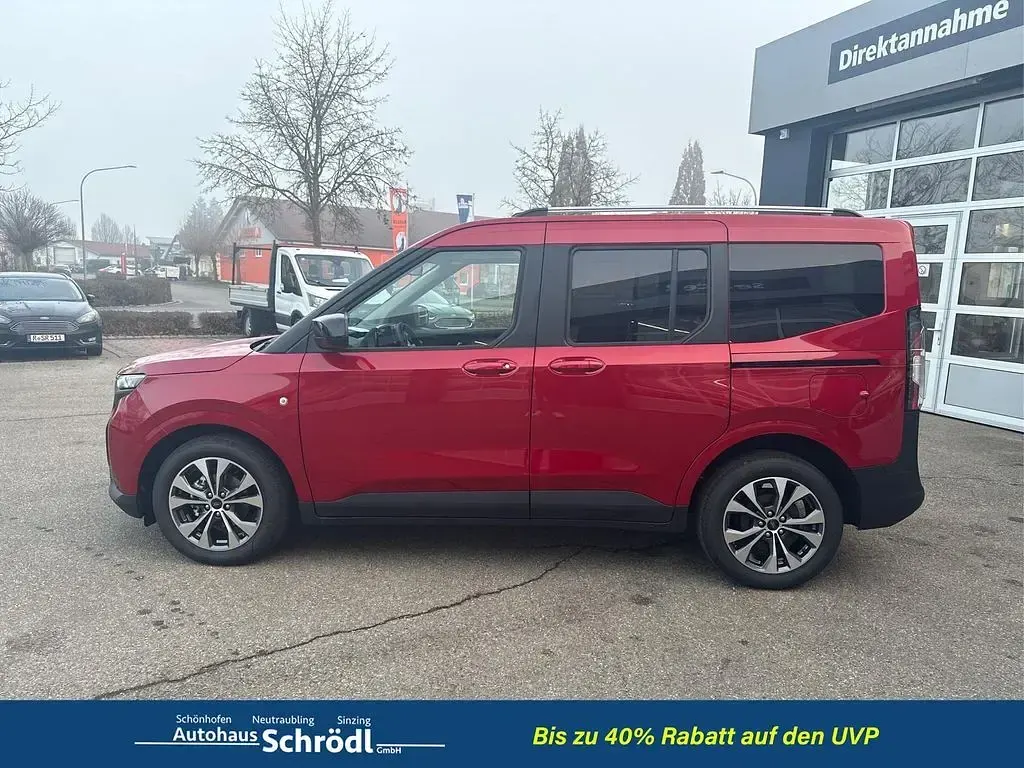 Neu Ford Tourneo Courier Titanium 125 PS (91 kW) 2025 Fantastic red metallic Van / Kleinbus
