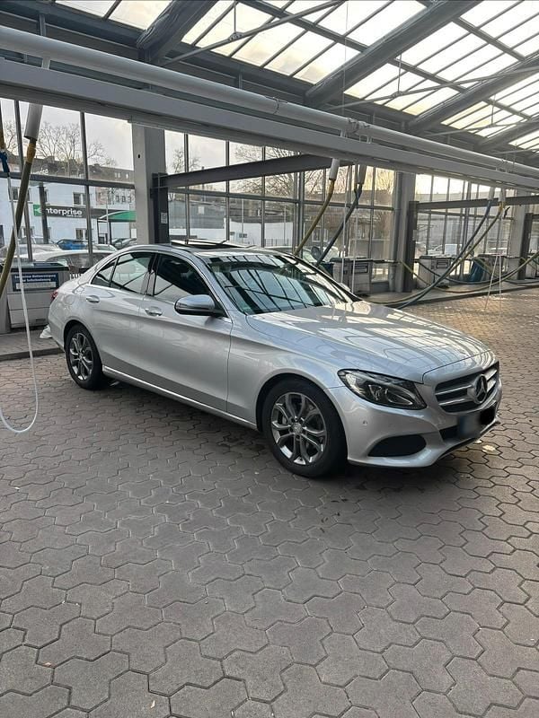 Gebraucht Mercedes C200 136 PS (100 kW) 2016 Silber Limousine