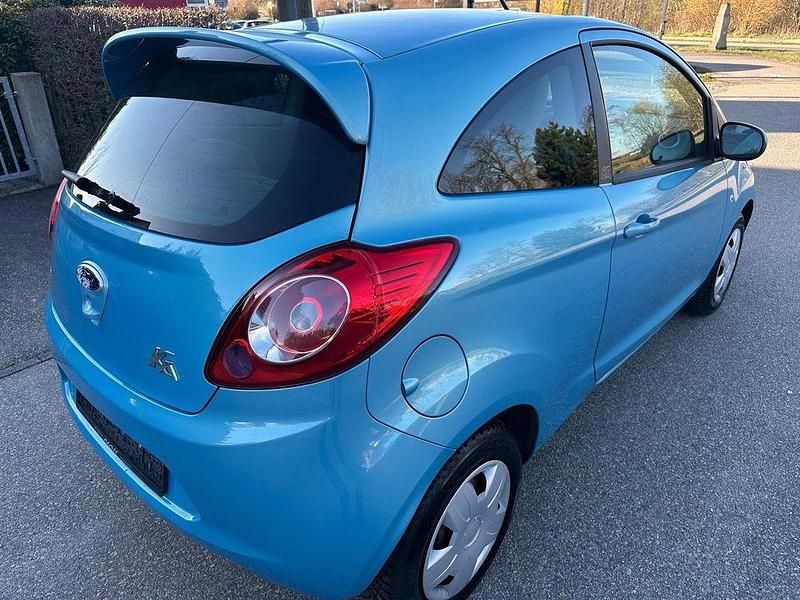 Gebraucht Ford Ka Titanium 69 PS (50 kW) 2012 Blau Kleinwagen