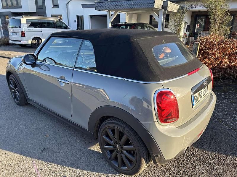 Gebraucht Mini Cooper Cabriolet 136 PS (100 kW) 2019 Grau Cabrio