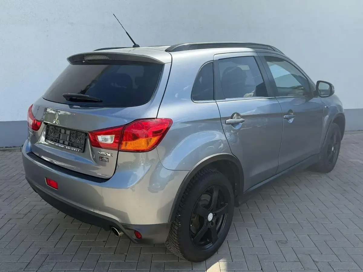 Gebraucht Mitsubishi ASX Classic Collection Plus 150 PS (110 kW) 2015 Grau SUV