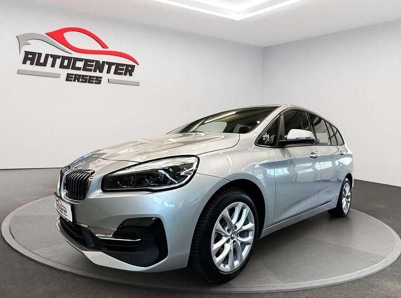 Gebraucht BMW 218 Advantage 150 PS (110 kW) 2020 Glaciersilber Van / Kleinbus