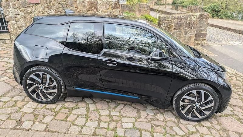 Second-hand BMW i3 125 kW (170 CP) 2017 Negru Hatchback