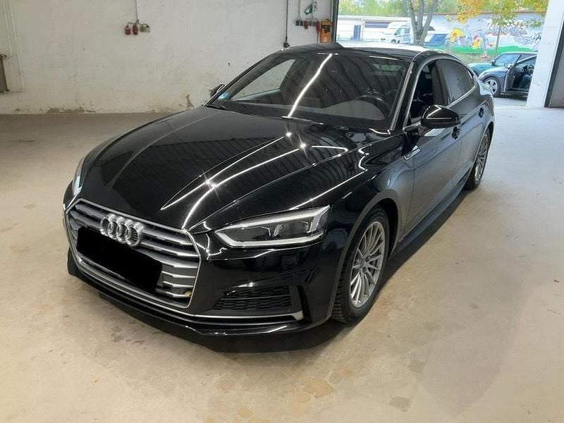 Schwarz Gebraucht 2019 Audi A5 Sportback Sport Kleinwagen | 15.000 € - Bild 1/4