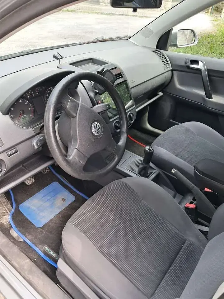 Gebraucht VW Polo Comfortline 69 PS (50 kW) 2009 Grau Kleinwagen