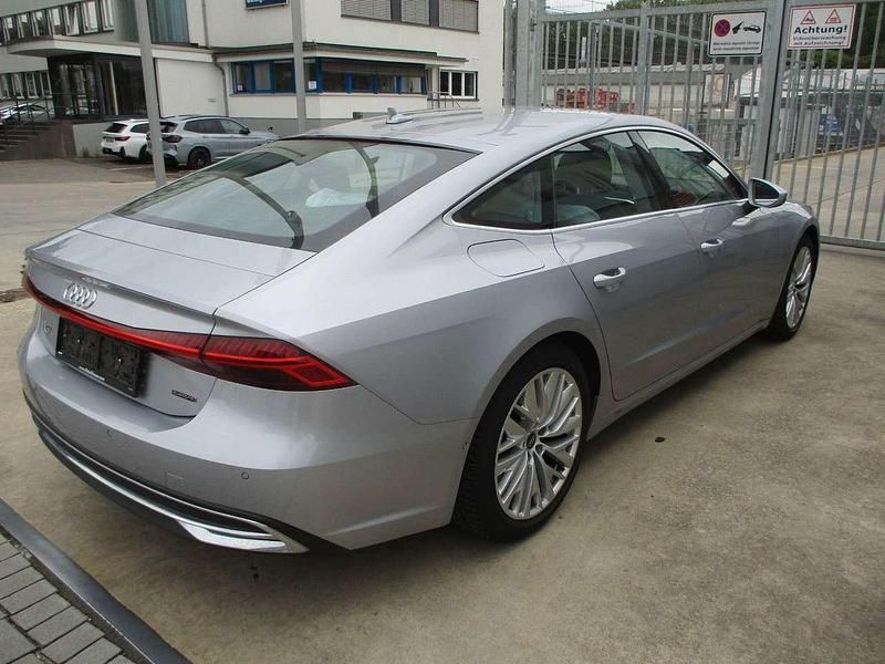 Gebraucht Audi A7 Basis 265 PS (194 kW) 2023 Florettsilber metallic Limousine