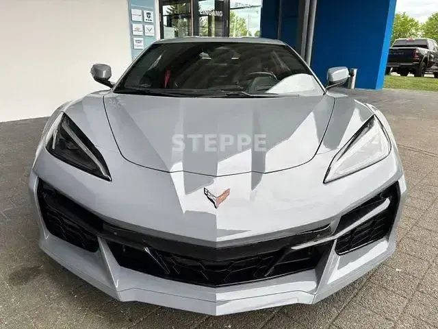 Neu Corvette Z06 646 PS (475 kW) 2025 Grau Coupé