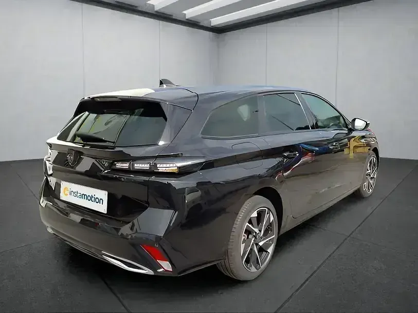 Gebraucht Peugeot 308 130 PS (95 kW) 2025 Weiss Limousine