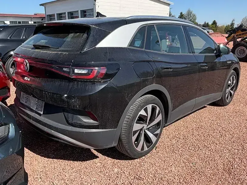 Używany VW ID.4 Pro Performance 150 kW (204 KM) 2023 Czarny SUV