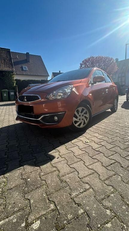 Gebraucht Mitsubishi Space Star Edition+ 80 PS (58 kW) 2016 Orange Kleinwagen