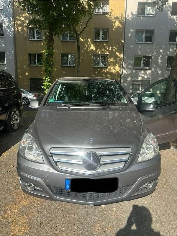 Gebraucht 2009 Mercedes B160 Van / Kleinbus | 4.200 € (Fairer Preis) - Bild 1/4
