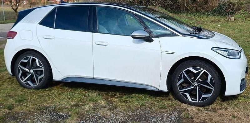 Gebraucht VW ID.3 Pro 150 kW (204 PS) 2020 Weiß Kleinwagen
