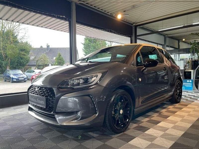 Gebraucht DS Automobiles DS3 110 PS (80 kW) 2018 Grau Kleinwagen