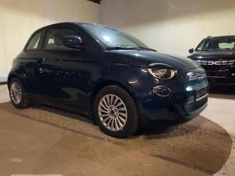 Second-hand Fiat 500e 86 kW (118 CP) 2023 Verde Berlinǎ