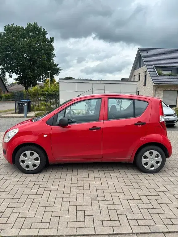 Gebraucht Suzuki Splash 65 PS (47 kW) 2009 Rot Kleinwagen