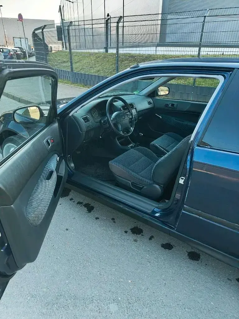 Gebraucht Honda Civic 90 PS (66 kW) 1996 Violet Coupé